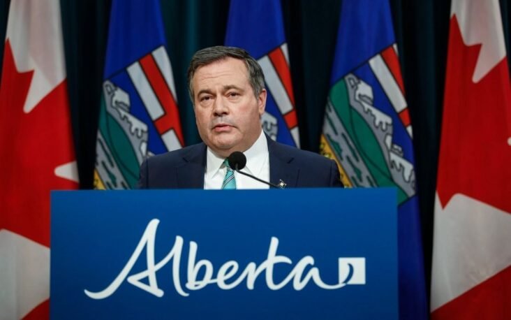 Alberta ending its vaccine-passport system as of midnight