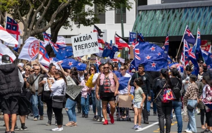 New Zealand Joins Canada and Finland – Convoy Blocks Parliament and Demands to End Vaccine and Mask Mandates