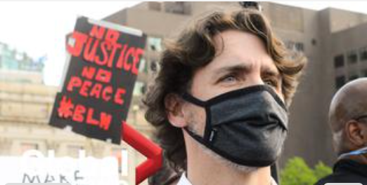 Outrage as Canadian single mom on minimum wage has bank account frozen for donating $50 to Freedom Convoy