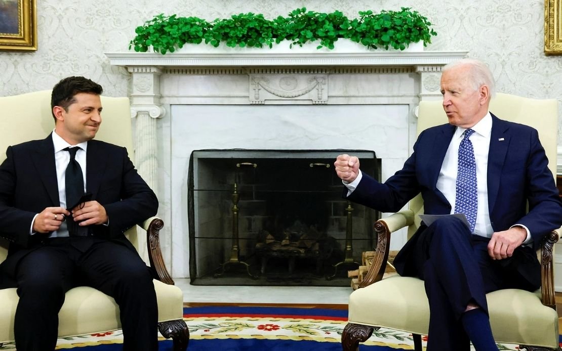 Ukraine’s Deadly Gamble | Lee Smith