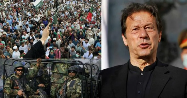 NOW - Pakistan government orders the deployment of army troops in Islamabad's red zone as the convoy of ousted PM Imran Khan enters the capital.