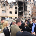 Netizens Slam Justin Trudeau for Not Wearing Mask in Ukraine with 35% Jab Rate But Wears Mask in Canada with Almost 90% Jab Rate Because SCIENCE