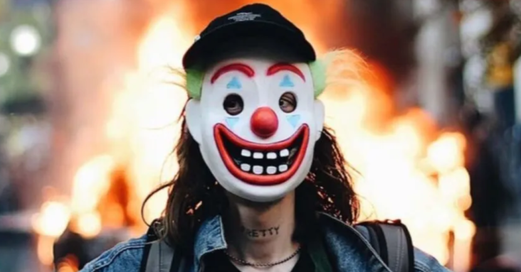 Man who wore Joker mask while setting CPD vehicle on fire during May 2020 riots gets nearly 3 years