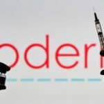 Moderna CEO Says COVID-19 Vaccines Are Like iPhones Because You'll Be Getting a New Version With New Apps Every Year