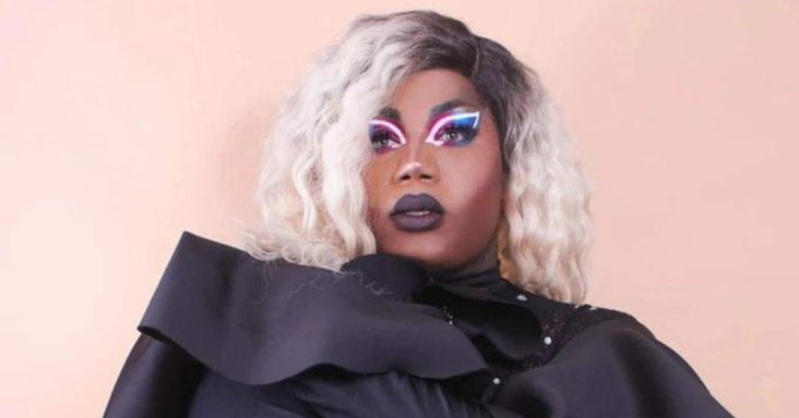 Philadelphia Drag Performer Collapses Onstage During Show, Dies