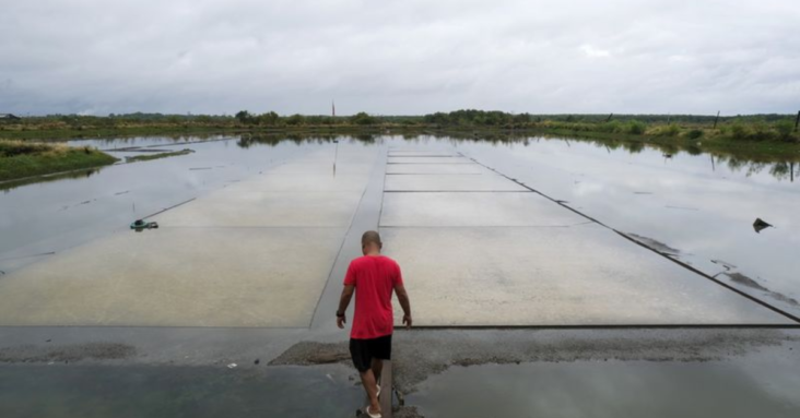 Sugar and Salt Shortage Worsens Philippines Food Supply Woes