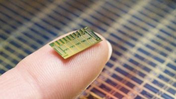 Bill Gates funds birth control microchip that lasts 16 years inside the body and can be turned on or off with remote control