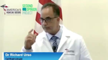 HYDROXYCHLOROQUINE ALLOWS VIRUSES TO ATTACK CANCER CELLS WHILE LEAVING HEALTHY CELLS, HEALTHY.