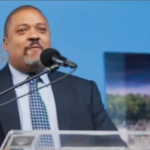 Manhattan D.A. Accused of Hiding Hundreds of Pages of ‘Exculpatory Evidence’ from Grand Jury in Trump Case