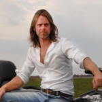 UK Disinformation Unit Monitored Headmaster Who Questioned COVID-19 Vaccines For Children