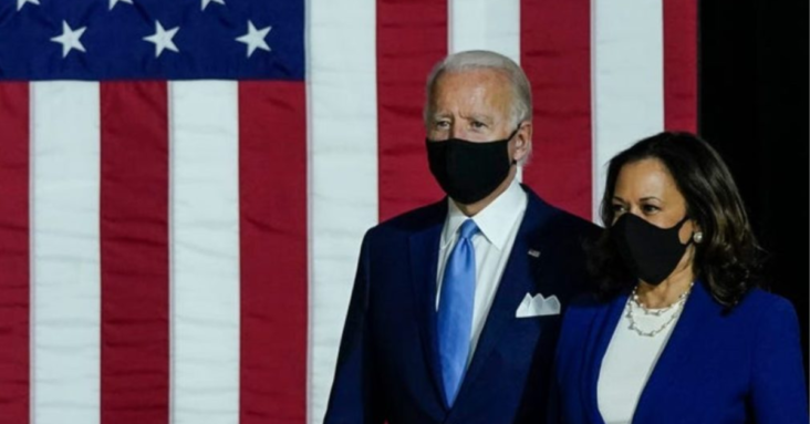 Insanity White House Brings Back Face Masks, Social Distancing for Unvaccinated