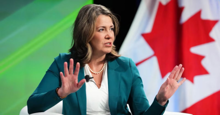 Top Canadian Official Apologizes to Unvaxxed ‘We Were Wrong’