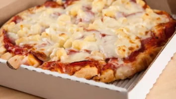 Justin Trudeau just revealed his love for Hawaiian pizza