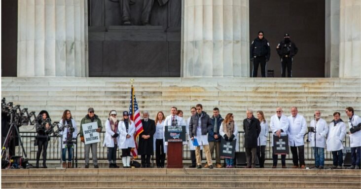 Growing Number of US Politicians Pledge to Disavow COVID-19 Vaccine and Big Pharma
