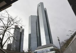 Hedge Fund in $1BN Short Bet Against VW, Deutsche Bank, Other German Firms