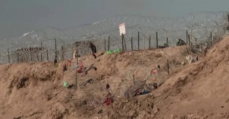 Supreme Court allows Border Patrol agents to remove razor wire Texas installed at Mexico border