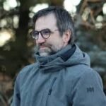 Environment Minster running his own site and using it for government data.